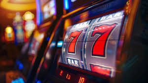 Responsible use message for det 333 Queen of Bounty Slots on dark esports page